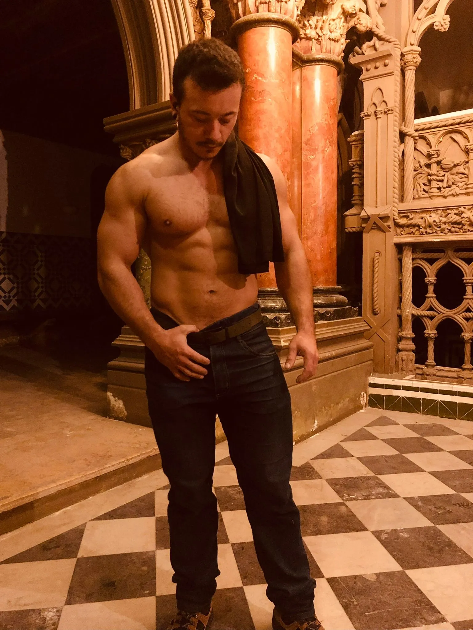 Lucas — Authentic Spa